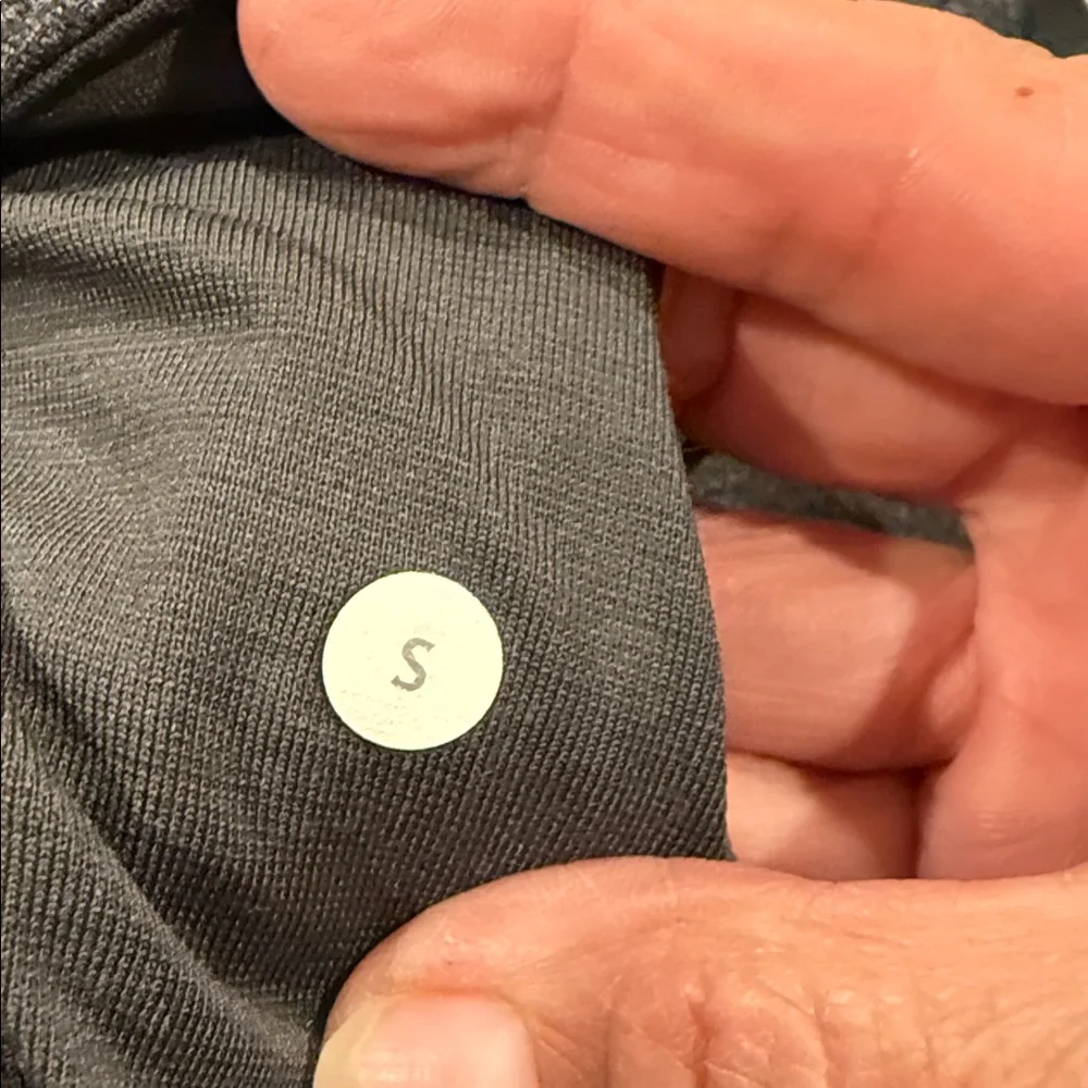 LULULEMON SMALL Men's  Pants charcoal color STRECHY - Picture 9 of 9